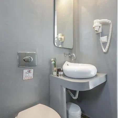 Nax Apartments 2 *